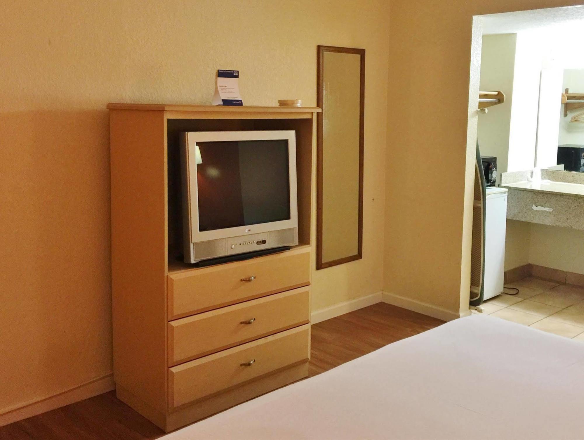 Country Hearth Inn- Киссимми Экстерьер фото