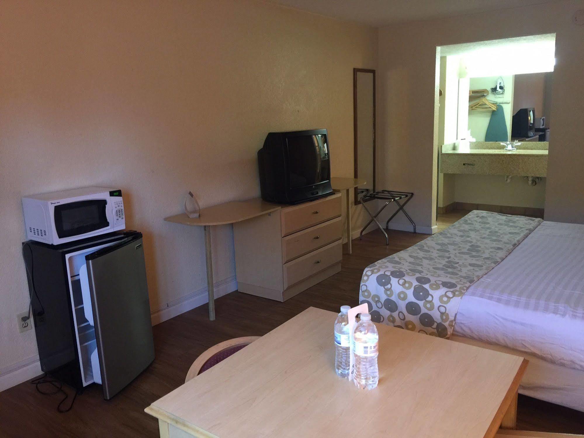 Country Hearth Inn- Киссимми Экстерьер фото